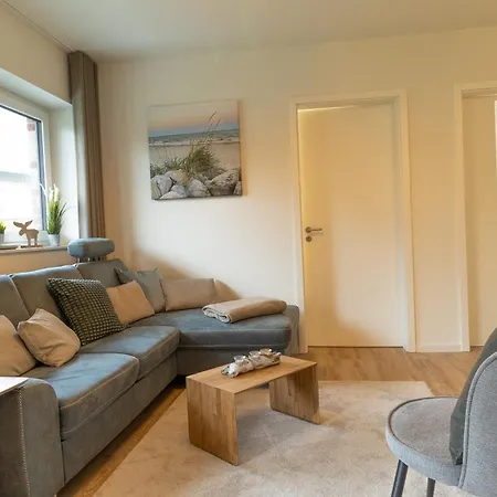 Herzmuschel Fuer 5 Gaeste Mit Sauna Und Garten, Strandnah Apartman Kellenhusen